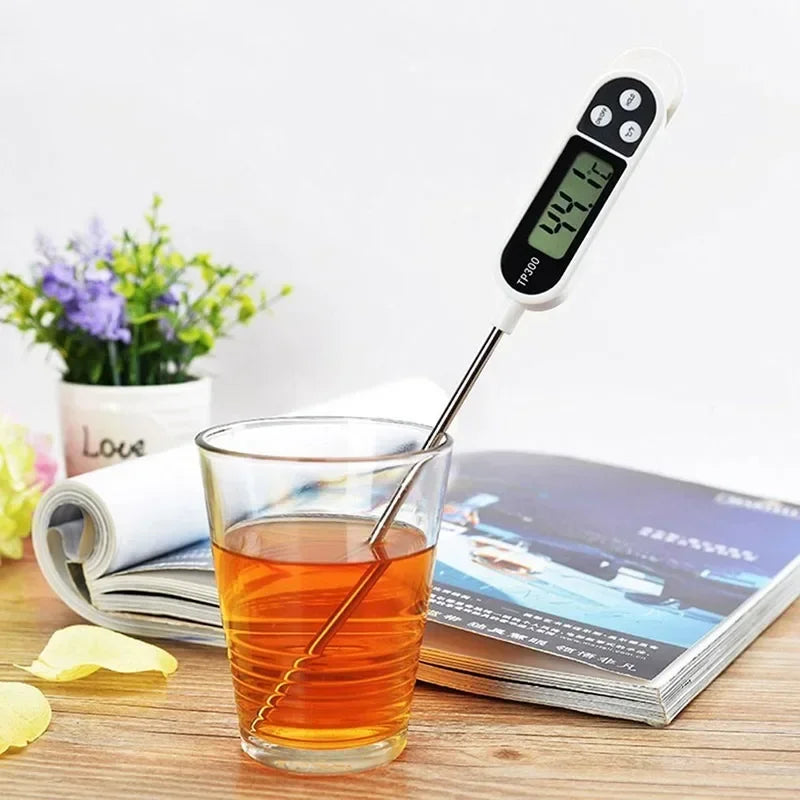 Thermomètre Alimentaire Digital TP300 - Sonde pour Viande, Eau, Huile & Cuisson